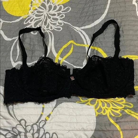 Elegant Black Lace Lingerie Set-💗3/$55💗 - Picture 5 of 7